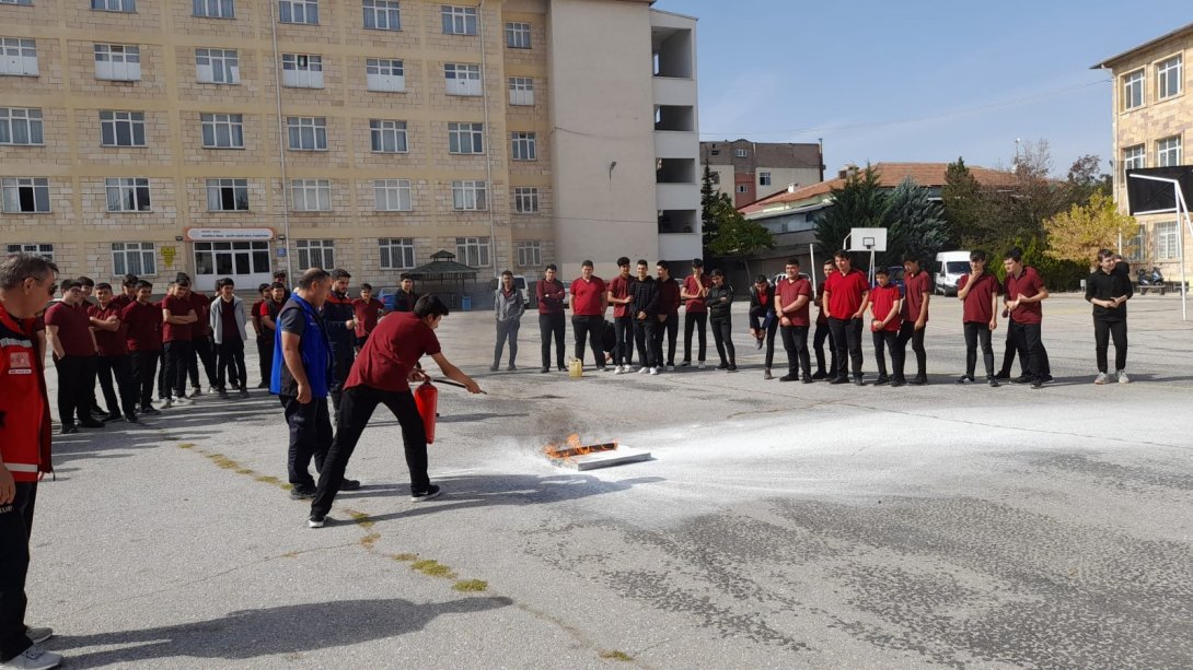 13 EKİM DÜNYA AFET RİSKLERİNİ AZALTMA GÜNÜ